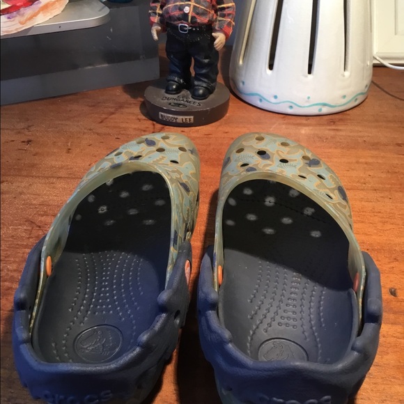 ❤️SOLD❤️ Crocs Summer Shoes🌊 - Picture 3 of 4